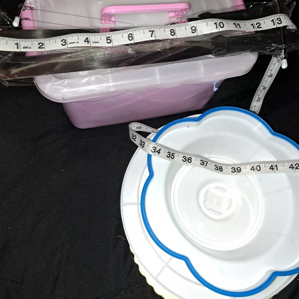 NEW 150 Plus pcs Full Size Cake decorating kit